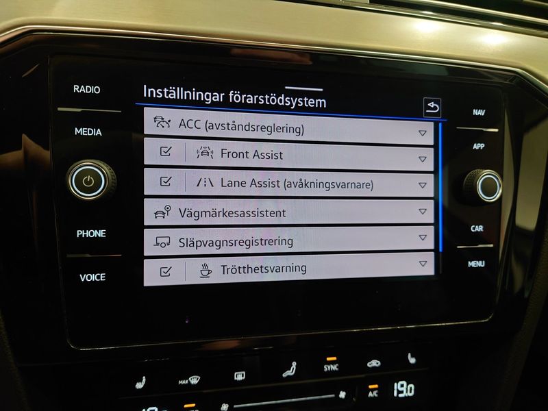Volkswagen Passat bild 16