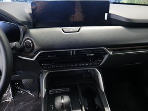 Mazda CX-80 bild 8