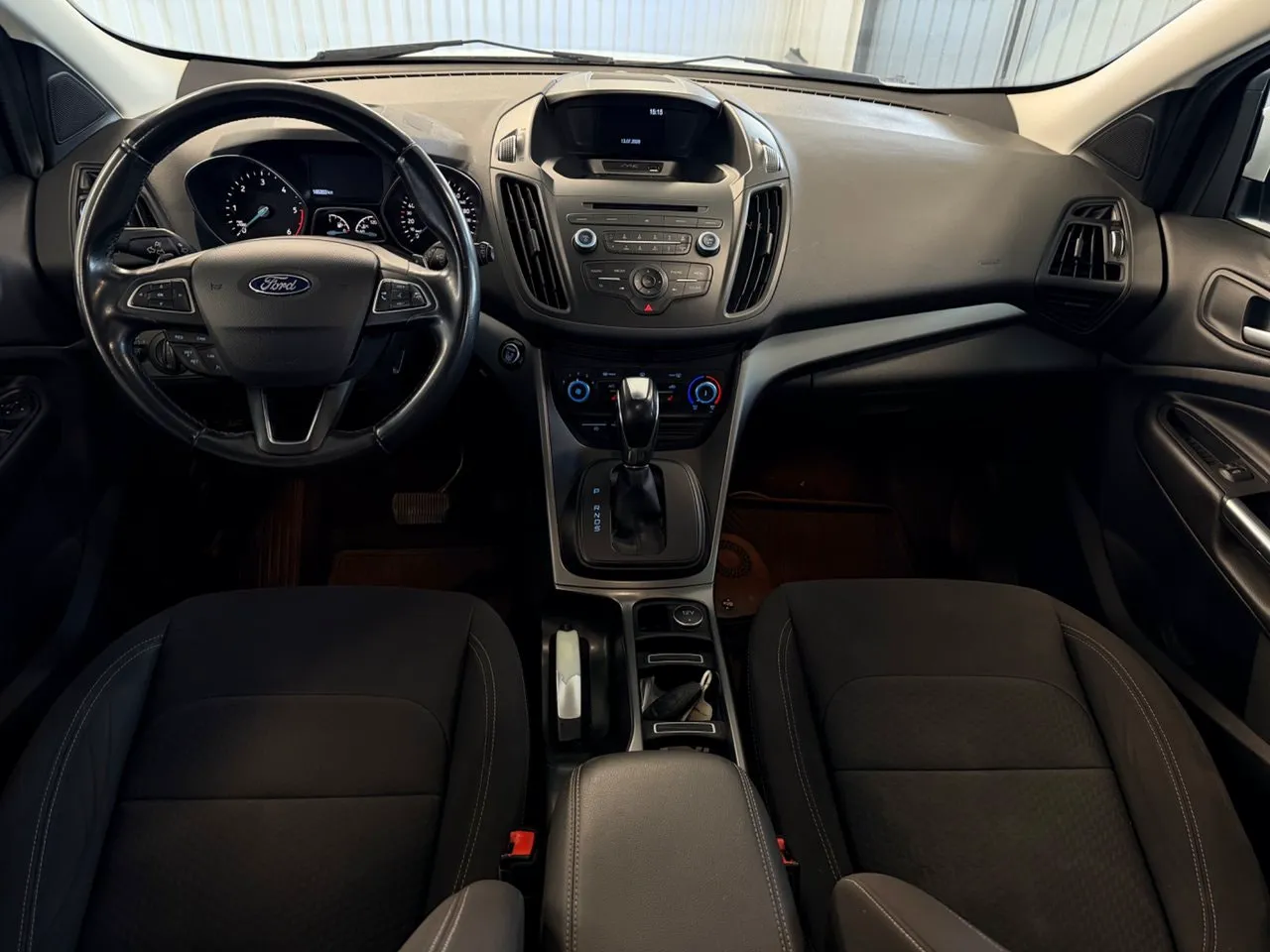 Vehicle image 8