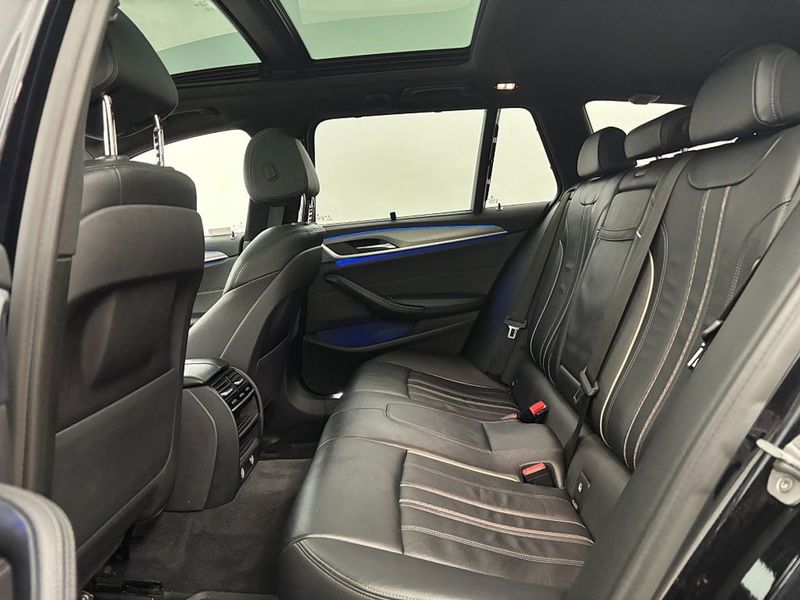 BMW 520 bild 11