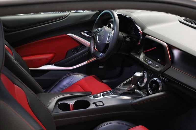 Chevrolet Camaro bild 13