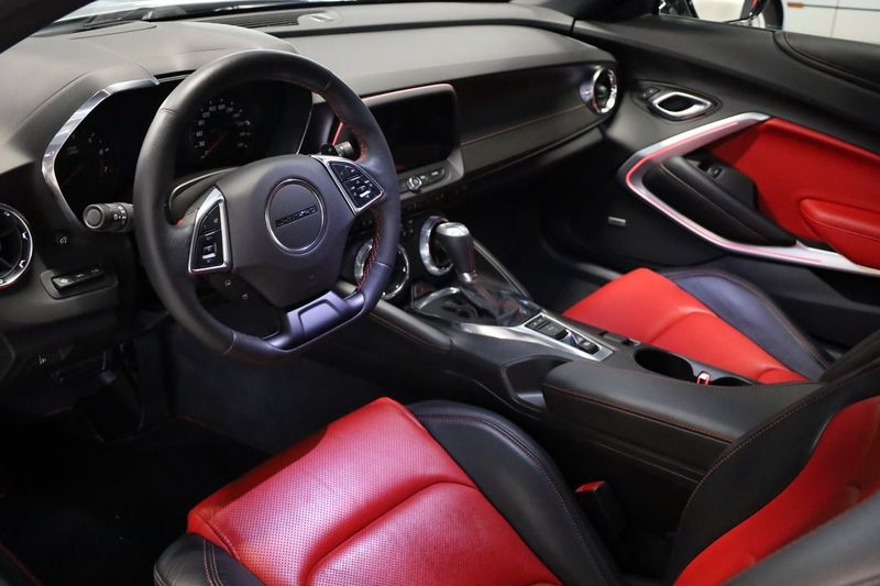 Chevrolet Camaro bild 12