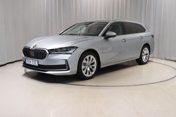 Skoda Superb Combi 2.0 SelectionTDI 193hk Aut Drag 4x4 Värmare Nav - 2025