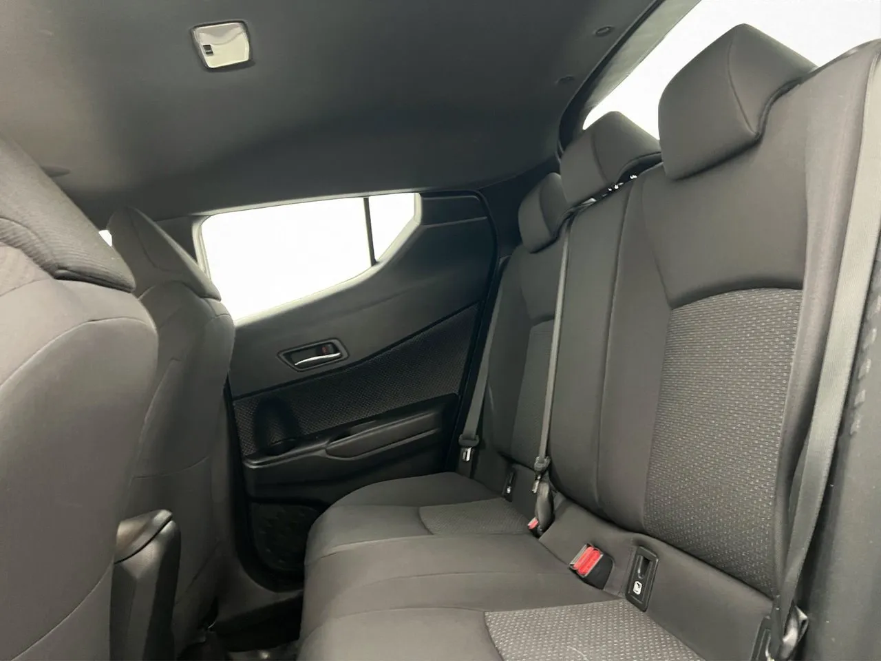 Vehicle image 22