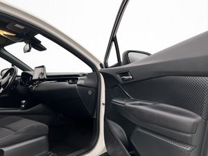 Toyota C-HR bild 22
