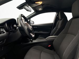 Toyota C-HR bild 9