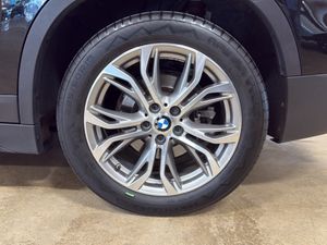 BMW X1 bild 17