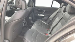 Mercedes E300 bild 6