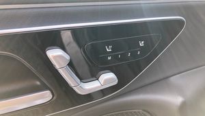Mercedes E300 bild 5