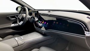 Mercedes E300 bild 11