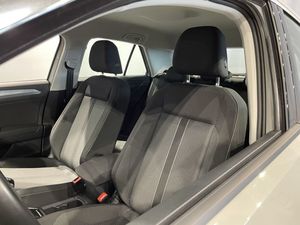 Volkswagen T-Roc bild 12