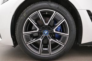 BMW i4 bild 27