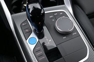 BMW i4 bild 17