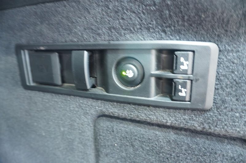 BMW iX bild 18