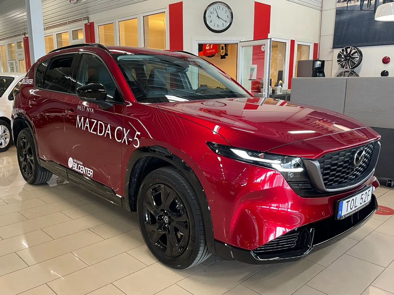 Vehicle image 3