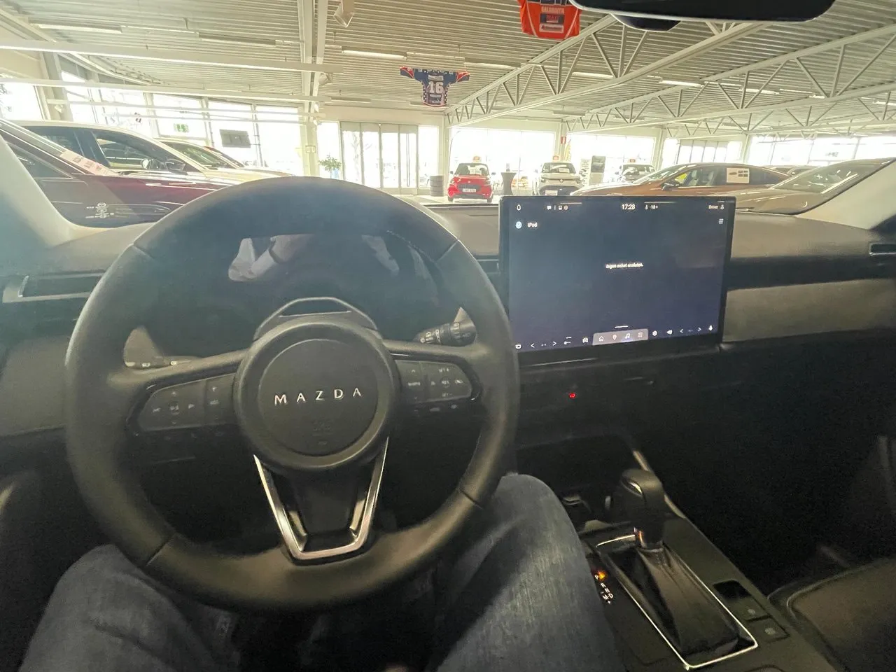 Vehicle image 31