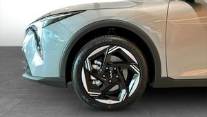 Kia K4 bild 9