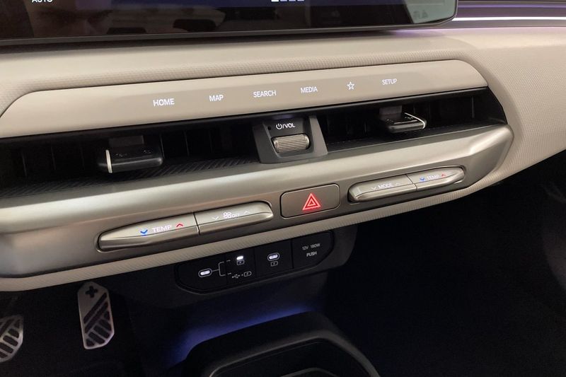 Kia EV4 bild 15