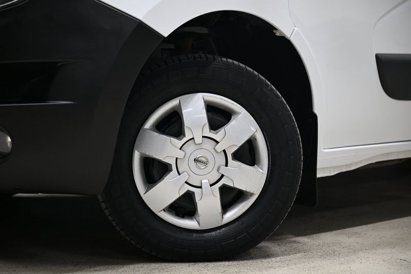 Nissan NV400 bild 3