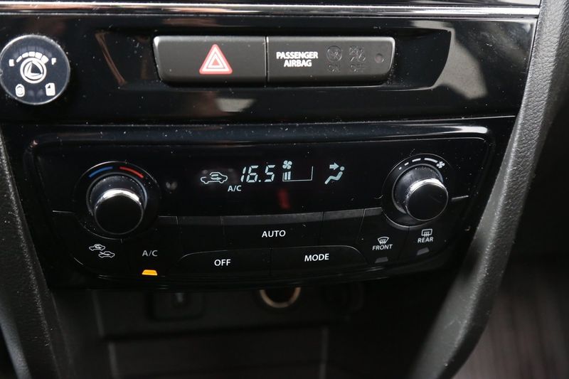 Suzuki Vitara bild 18