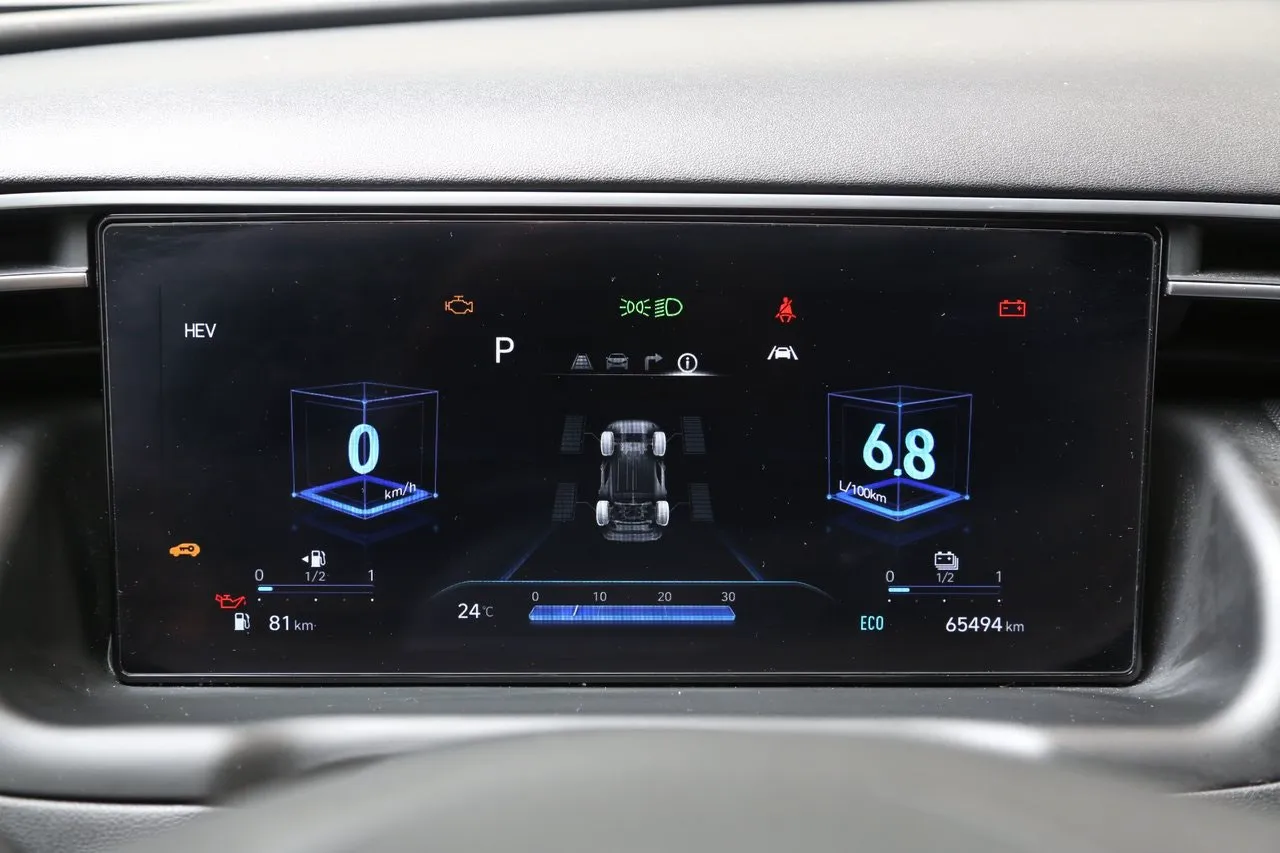 Vehicle image 18