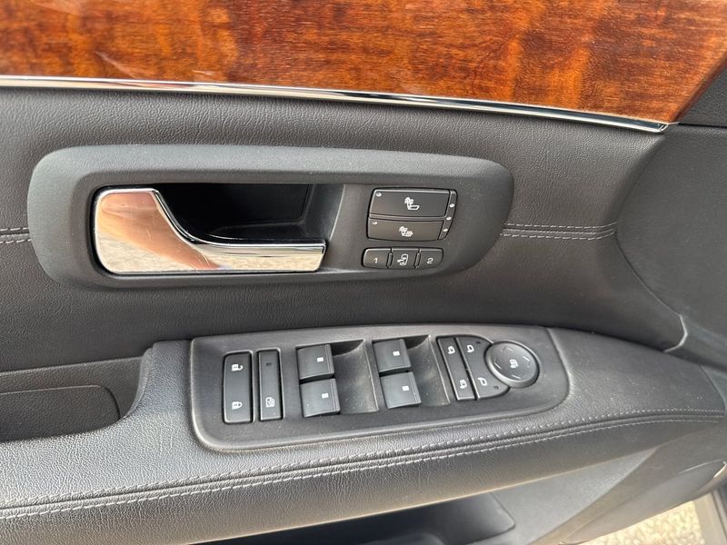 Cadillac SRX bild 12