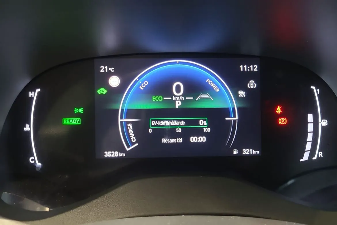 Vehicle image 18