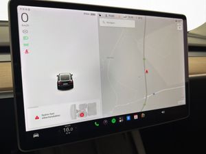 Tesla Model Y bild 16