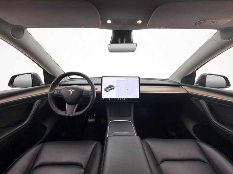 Tesla Model Y bild 13