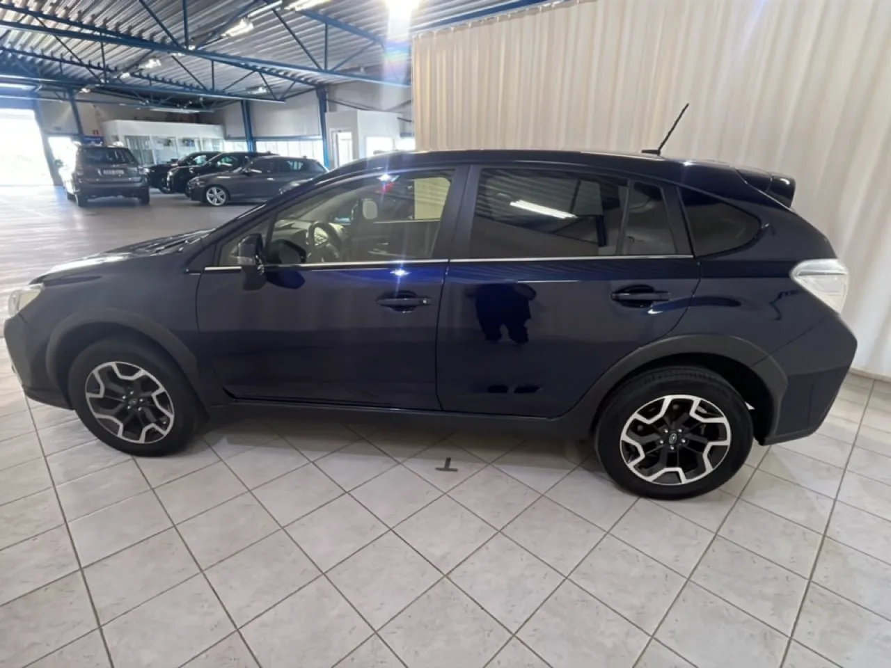 Vehicle image 7