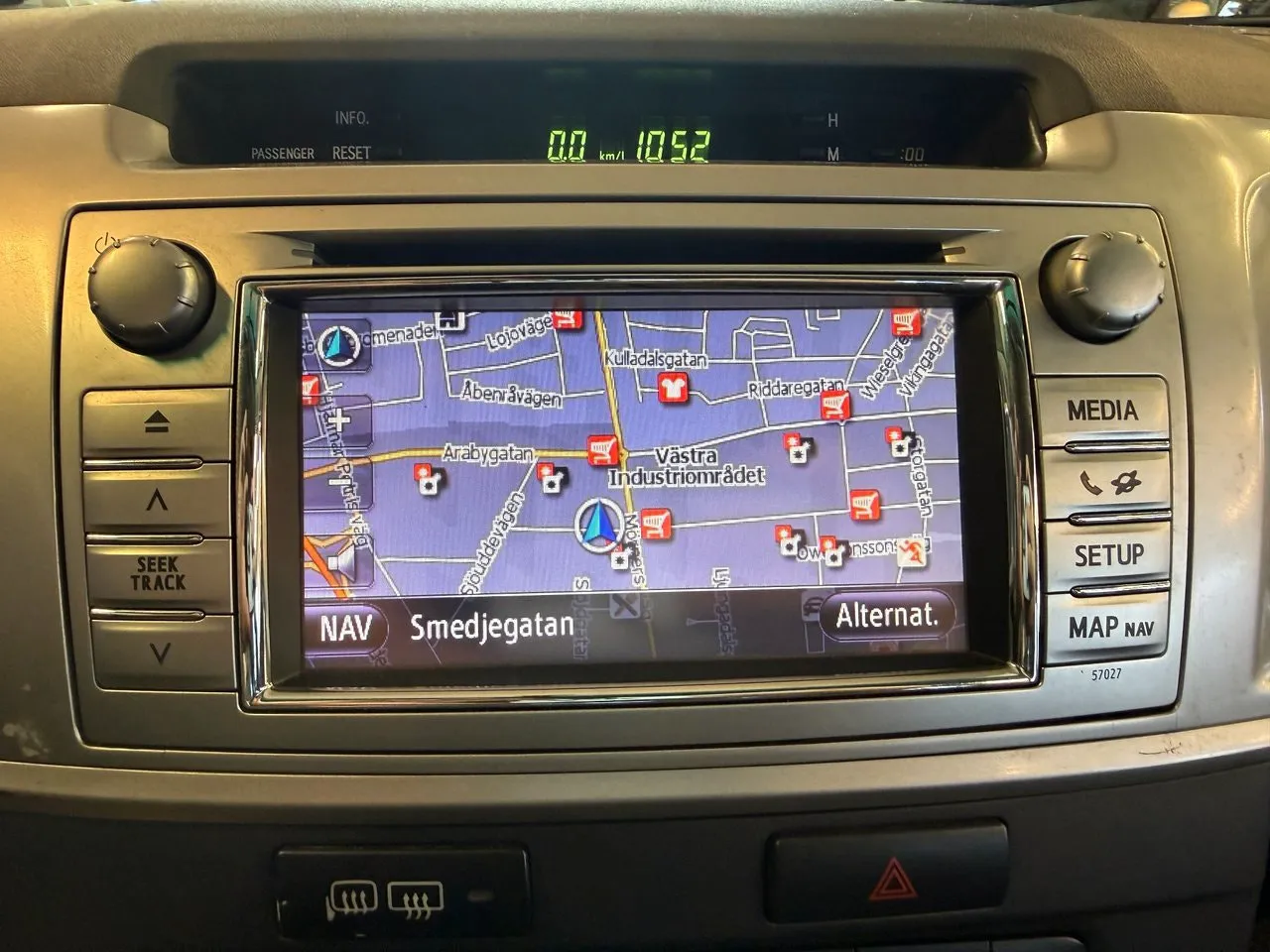 Vehicle image 14