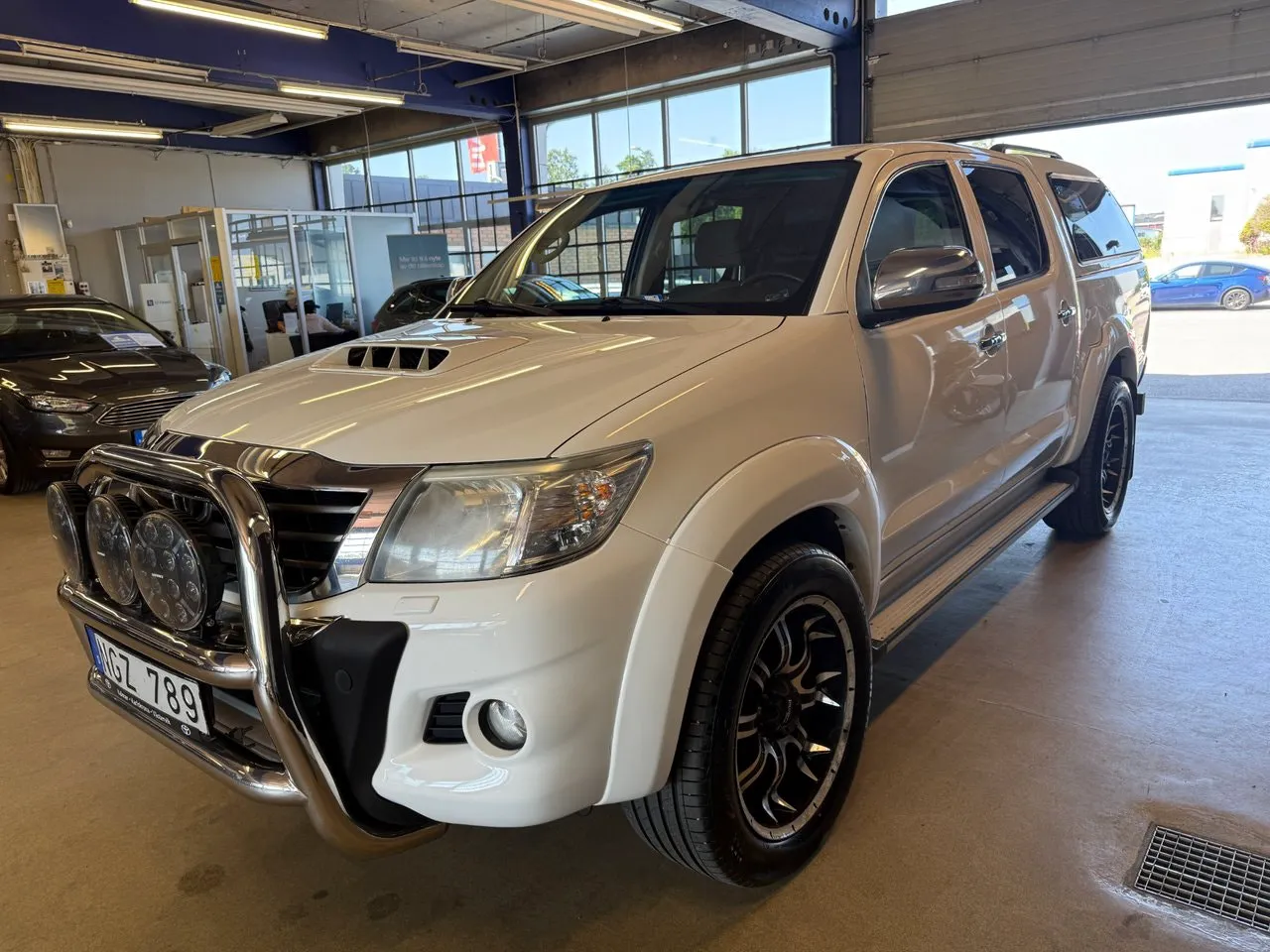 Vehicle image 1