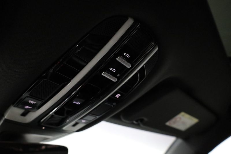 Porsche Panamera bild 25