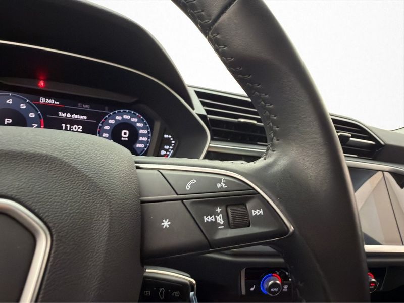 Audi Q3 bild 18