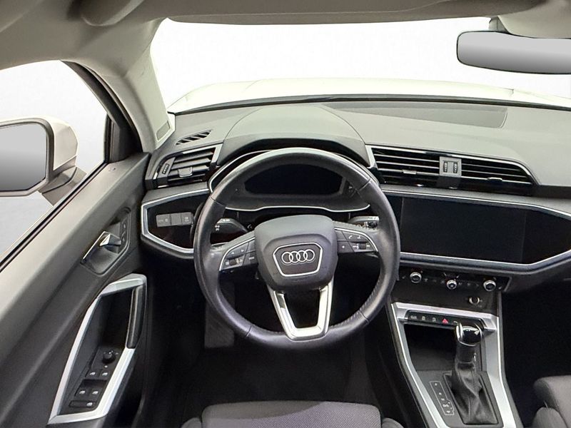 Audi Q3 bild 13