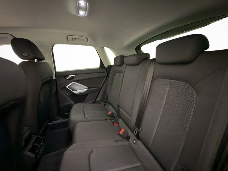 Audi Q3 bild 16