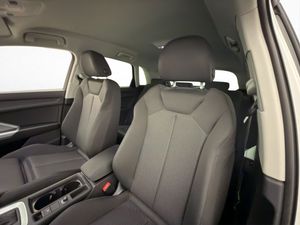 Audi Q3 bild 11