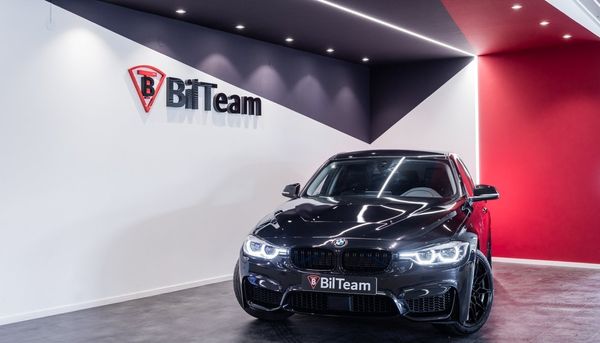 BMW 330 e Sedan Steptronic M3-Optik *Påkostad* - 2017