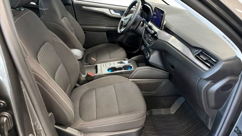 Ford Kuga bild 3