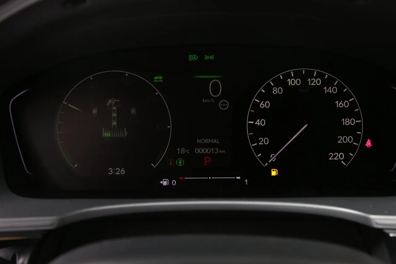 Vehicle image 23