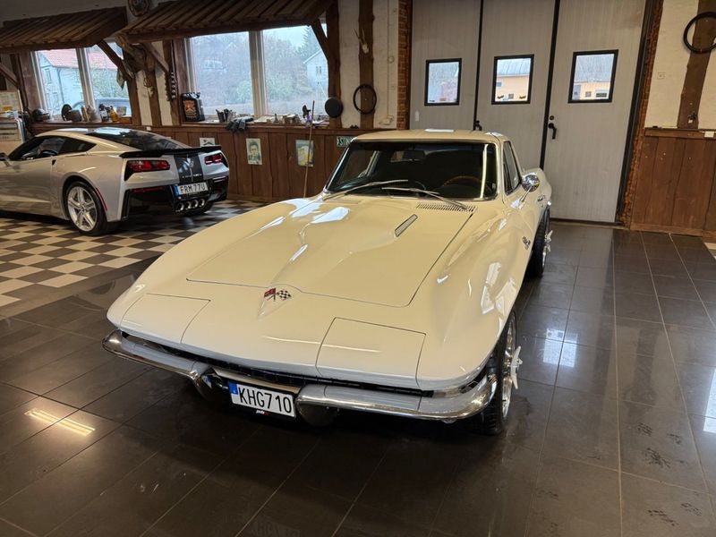 Chevrolet Corvette bild 4