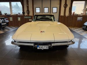 Chevrolet Corvette bild 13