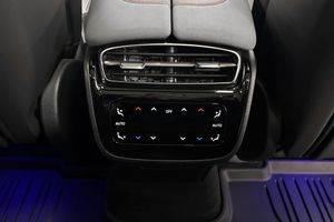 Mercedes EQS450 SUV bild 16