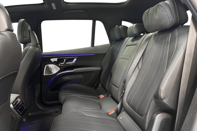 Mercedes EQS450 SUV bild 10