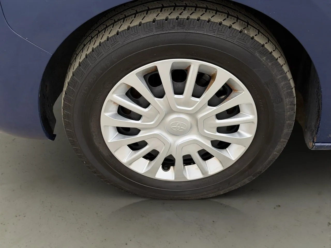 Vehicle image 22