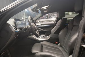 BMW i4 bild 20