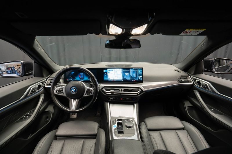 BMW i4 bild 12