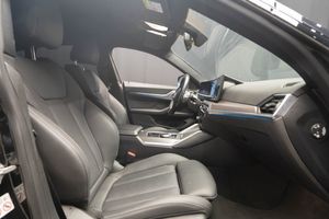 BMW i4 bild 19