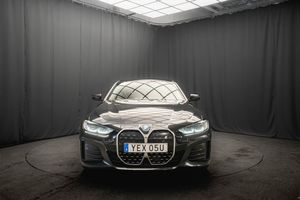 BMW i4 bild 4