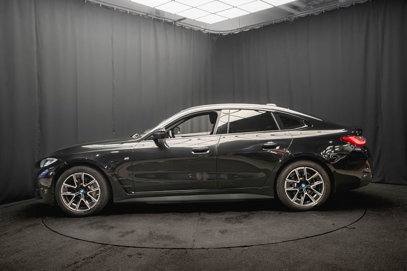 BMW i4 bild 10